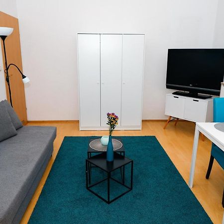 Ruhiges Terrassen Apartment Вена Экстерьер фото